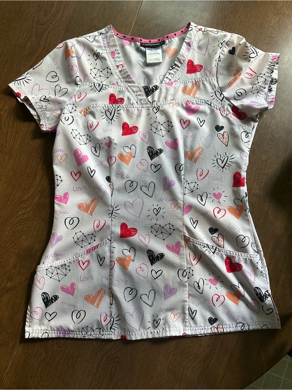 HeartSoul Heart Print Scrub Top | Women’s V-Neck | Size small